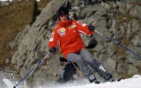 Michael Schumacher vẫn đang trong tình trạng "nguy kịch"